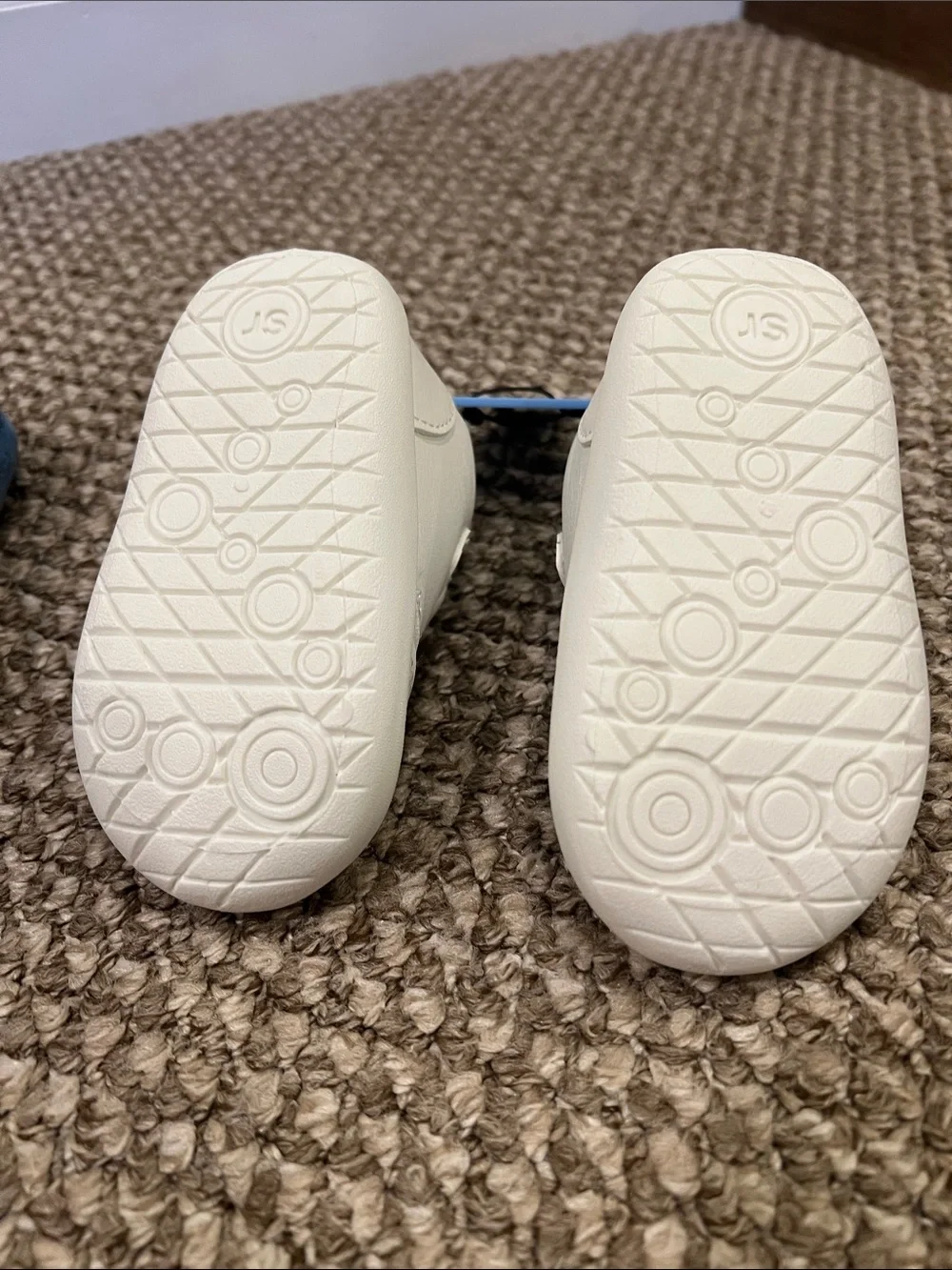 Stride Rite White Toddler Hook-and-Loop Sneakers